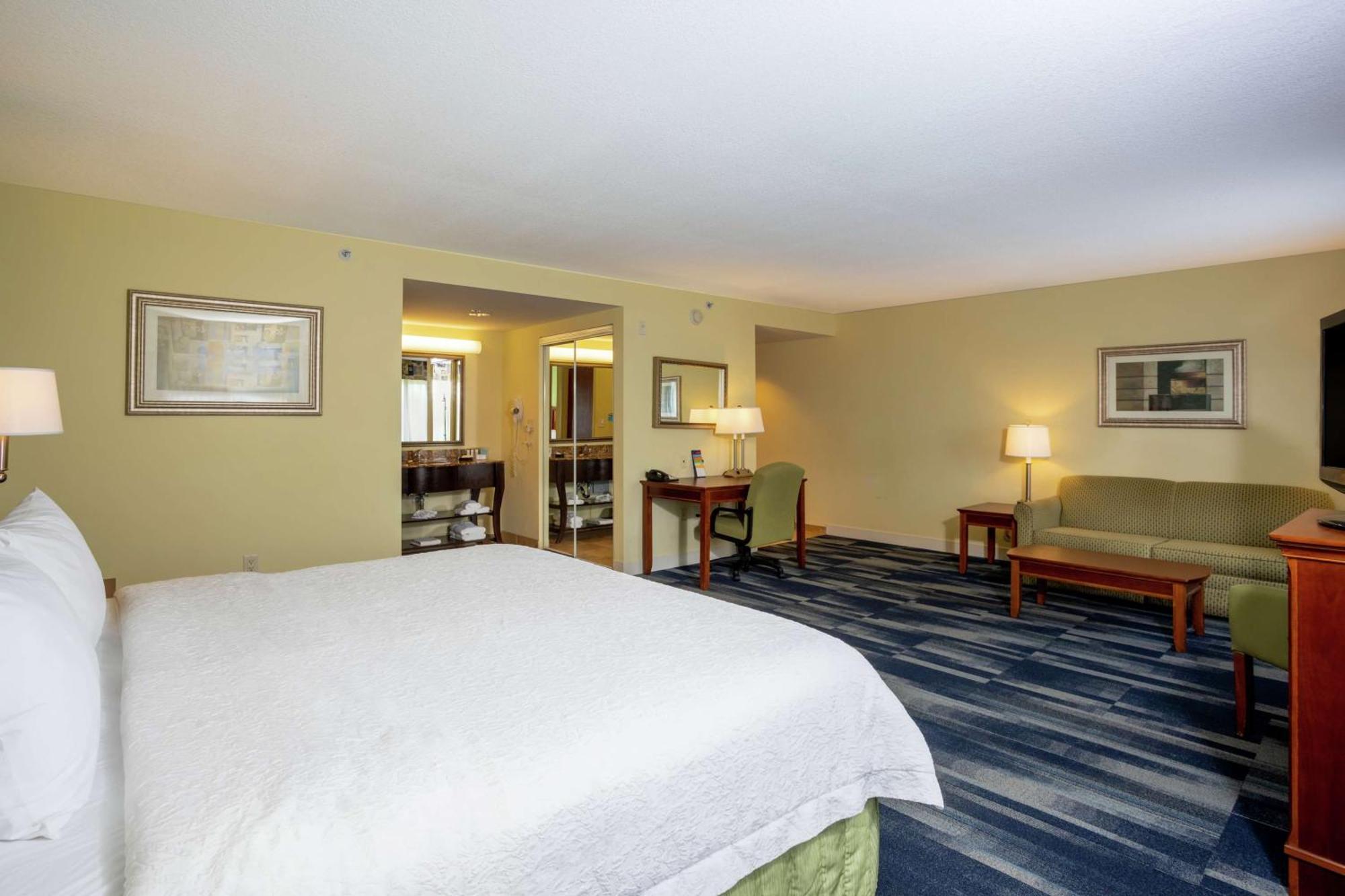 Hampton Inn & Suites - Форт Пирс Экстерьер фото